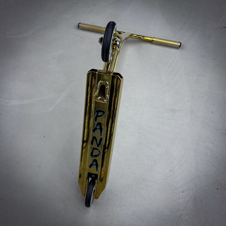 Striker Panda Gold Custom Løbehjul - Gold-ScootWorld.dk