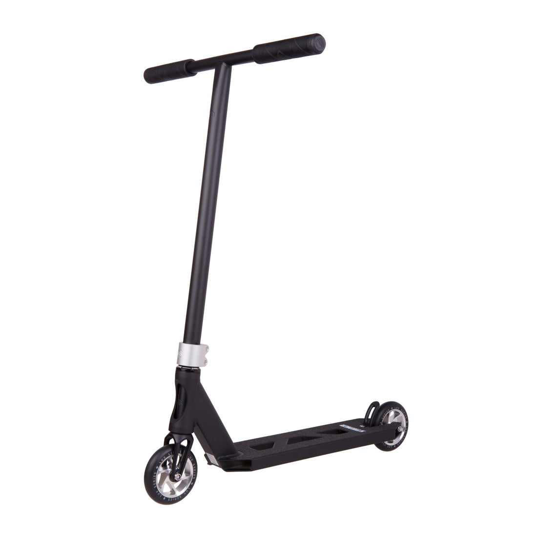 Striker Essential Trick Løbehjul - Black/Silver-ScootWorld.dk